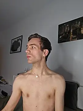 nickdtr online show from October 28, 2025, 11:14 pm