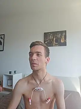 nickdtr online show from September 11, 2025, 9:53 am