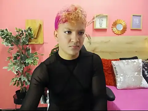 aslyhernandez 7 online show from February 25, 2026, 12:05 pm