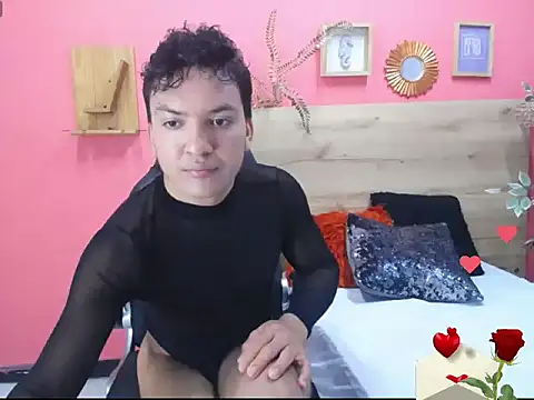 aslyhernandez 7 online show from February 18, 2026, 12:12 pm