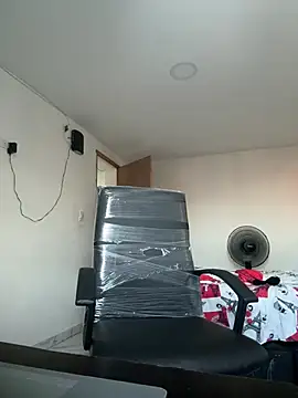 sexy black31 online show from May 7, 2026, 11:35 am