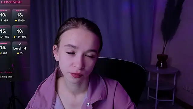 LilithStrangfor online show from November 28, 2025, 2:28 pm