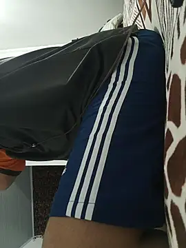 Snapshot of beautiful_hands_ chatting on March 29, 2026, 6:59 am beautiful hands online show from March 29, 2026, 6:59 am