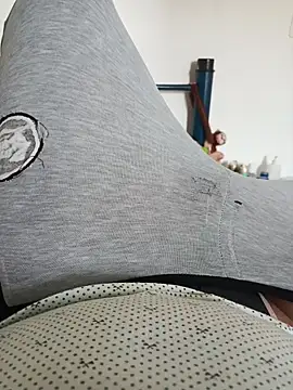 Snapshot of beautiful_hands_ chatting on February 27, 2026, 3:23 pm beautiful hands online show from February 27, 2026, 3:23 pm