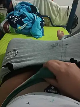 Snapshot of beautiful_hands_ chatting on February 12, 2026, 9:31 am beautiful hands online show from February 12, 2026, 9:31 am