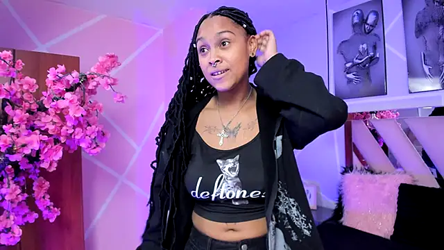 Elith noa online show from September 12, 2025, 7:35 pm