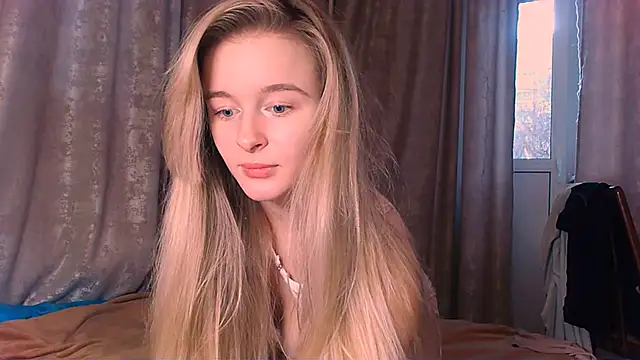 Eva Jaya online show from March 3, 2025, 1:12 pm