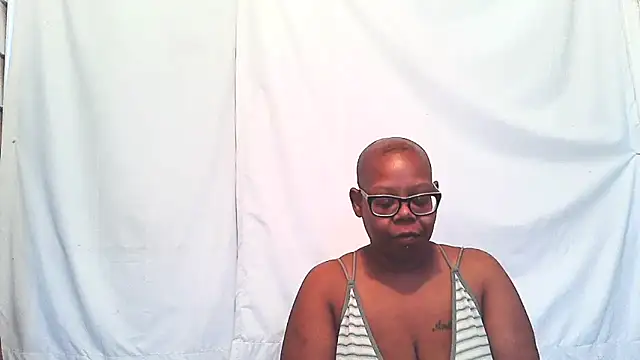 PrettysWorld online show from June 1, 2026, 9:53 am