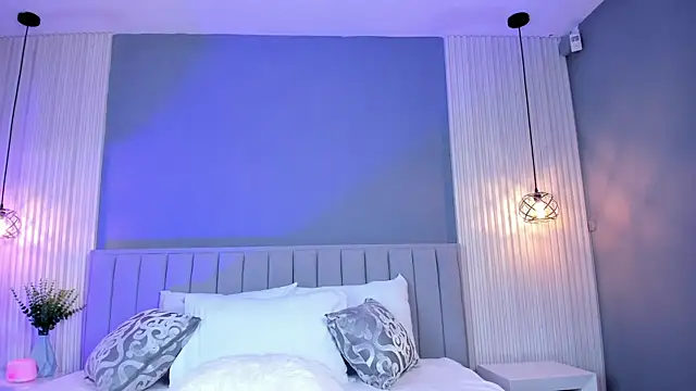 CaitlynCouper online show from September 22, 2025, 10:49 pm