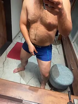 Snapshot of versatile_guy01 chatting on February 5, 2026, 5:31 pm versatile guy01 online show from February 5, 2026, 5:31 pm