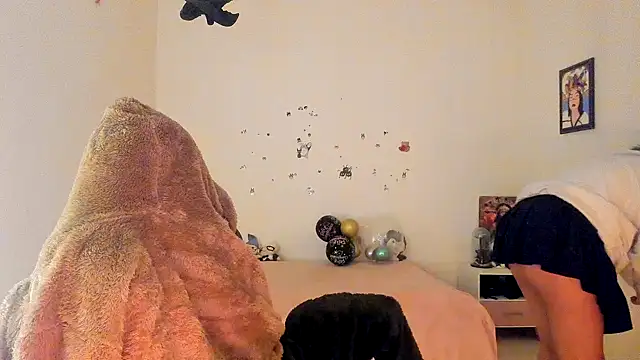 Shaddycute  online show from October 4, 2025, 9:00 am