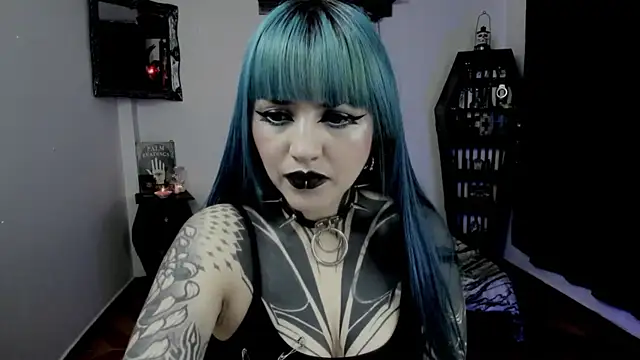 Snapshot of DimmuandDarkness chatting on February 26, 2026, 8:03 am DimmuandDarkness online show from February 26, 2026, 8:03 am