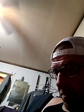 gettinit2wice online show from February 6, 2025, 12:15 pm