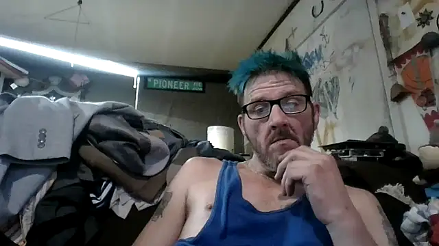 gettinit2wice online show from October 8, 2025, 1:07 am