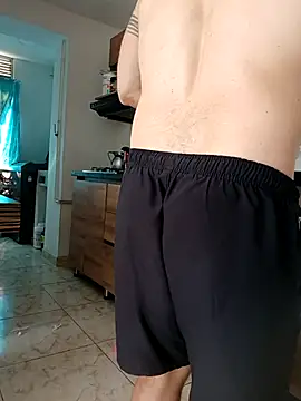 LEIRIS Y FRED 01 online show from November 12, 2025, 6:56 pm