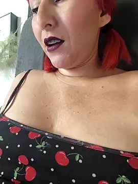 Snapshot of florecita9 chatting on February 22, 2026, 5:36 pm florecita9 online show from February 22, 2026, 5:36 pm