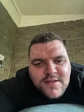 Snapshot of Mikey-HH chatting on January 15, 2025, 4:32 pm Mikey-HH online show from January 15, 2025, 4:32 pm