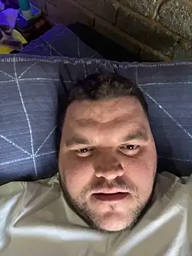 Snapshot of Mikey-HH chatting on December 5, 2024, 4:17 pm Mikey-HH online show from December 5, 2024, 4:17 pm