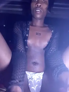 hoittytoittyxx online show from February 2, 2026, 8:19 pm