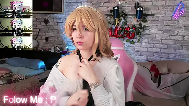 Alex Howell online show from February 25, 2025, 8:42 pm