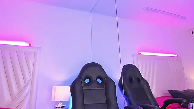 MavyStar online show from January 28, 2025, 3:04 pm