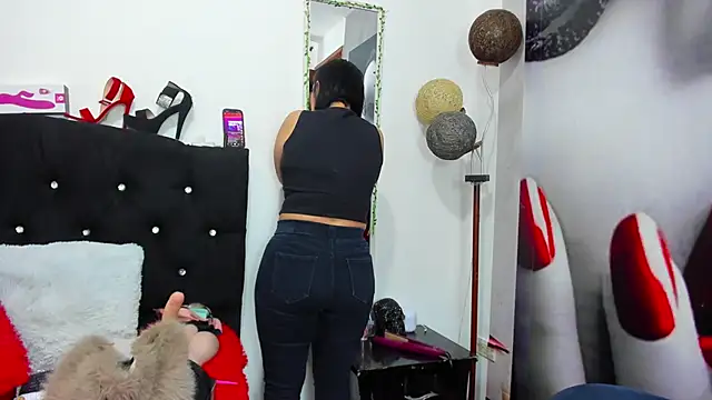 Snapshot of karenlennox1 chatting on October 19, 2025, 1:19 am karenlennox1 online show from October 19, 2025, 1:19 am