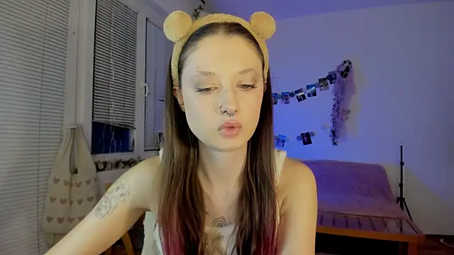 Jenny darling love online show from January 8, 2025, 6:52 pm