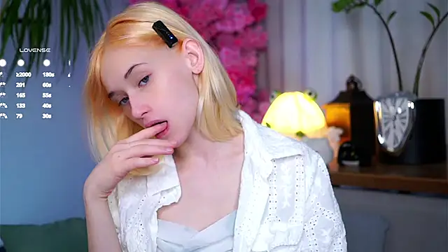 EdlinHargus online show from March 21, 2025, 1:56 am