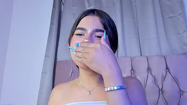 Ashley piinkk  online show from February 26, 2025, 10:16 am