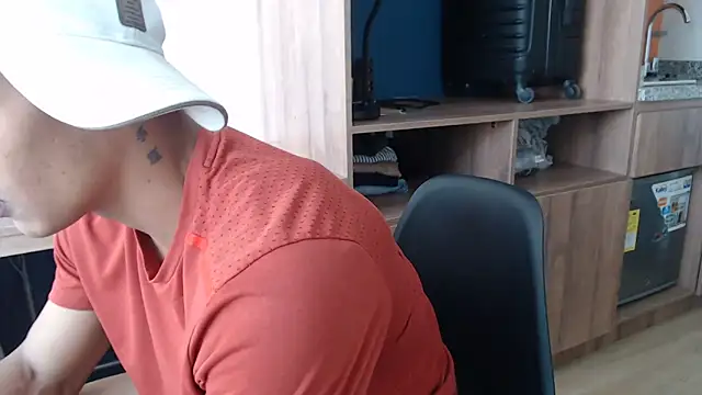 Snapshot of Jhonyblack_1 chatting on February 6, 2026, 7:21 pm Jhonyblack 1 online show from February 6, 2026, 7:21 pm