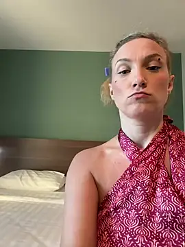 UmaTruewoman online show from July 6, 2026, 11:17 am