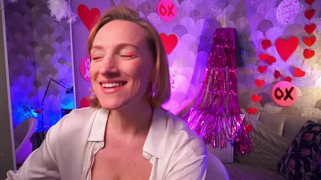 UmaTruewoman online show from February 14, 2026, 5:51 am