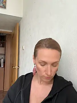 UmaTruewoman online show from February 11, 2026, 10:04 am