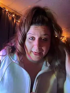 Snapshot of Vanilla-Cakebaum chatting on March 22, 2026, 2:37 am Vanilla-Cakebaum online show from March 22, 2026, 2:37 am