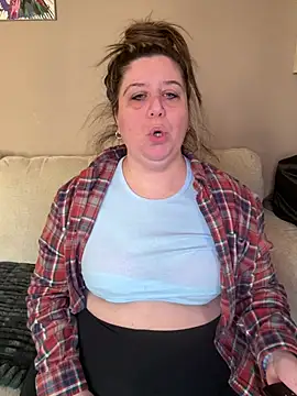 Snapshot of Vanilla-Cakebaum chatting on March 28, 2026, 5:47 pm Vanilla-Cakebaum online show from March 28, 2026, 5:47 pm