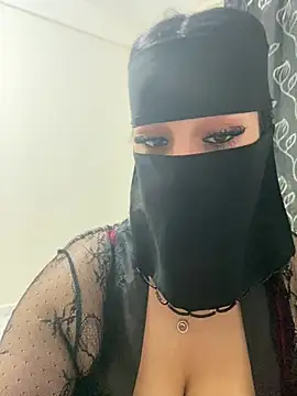 mari layali online show from August 9, 2026, 9:43 pm
