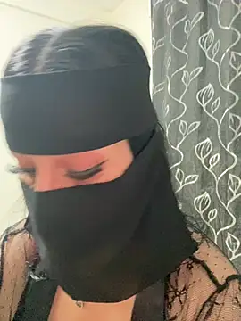 mari layali online show from August 2, 2026, 10:29 pm