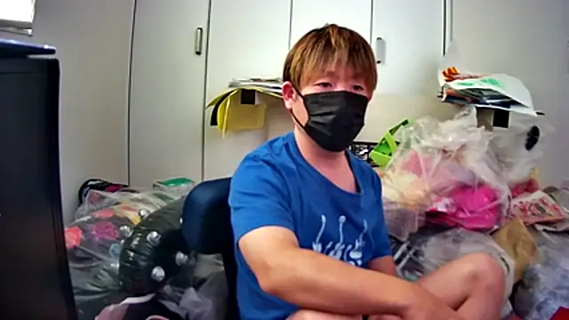 Snapshot of Osikokusama chatting on October 15, 2025, 1:59 am Osikokusama online show from October 15, 2025, 1:59 am