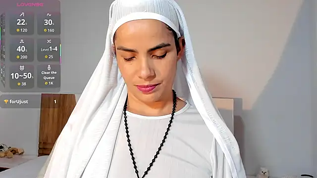 Snapshot of ClaraMariaMon chatting on March 27, 2026, 6:09 pm ClaraMariaMon online show from March 27, 2026, 6:09 pm