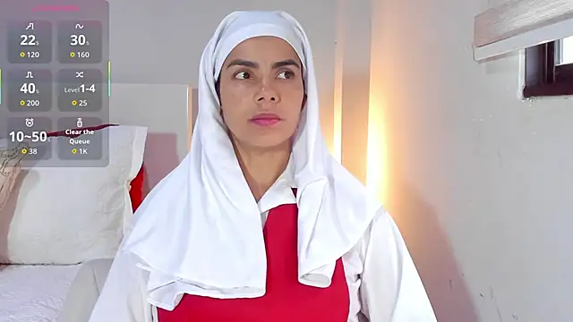 ClaraMariaMon online show from November 27, 2025, 3:56 pm