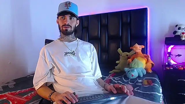 Brutal Sex Fucking online show from August 3, 2026, 1:47 am
