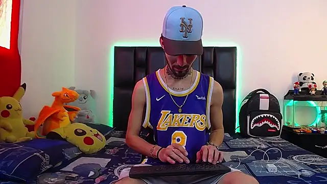 Brutal Sex Fucking online show from June 24, 2026, 9:12 pm