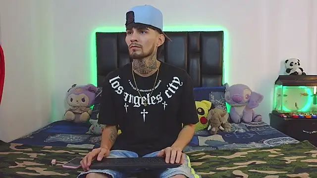 Brutal Sex Fucking online show from May 9, 2026, 8:34 pm