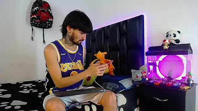 Brutal Sex Fucking online show from July 16, 2026, 9:45 pm