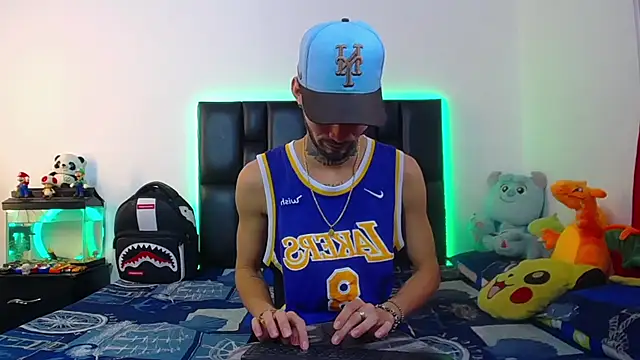 Brutal Sex Fucking online show from July 1, 2026, 1:17 am