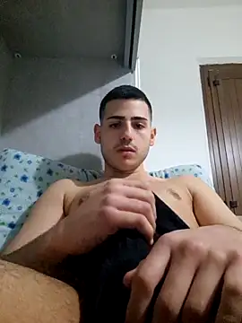 Snapshot of Nicolas3091 chatting on April 1, 2026, 12:50 pm Nicolas3091 online show from April 1, 2026, 12:50 pm