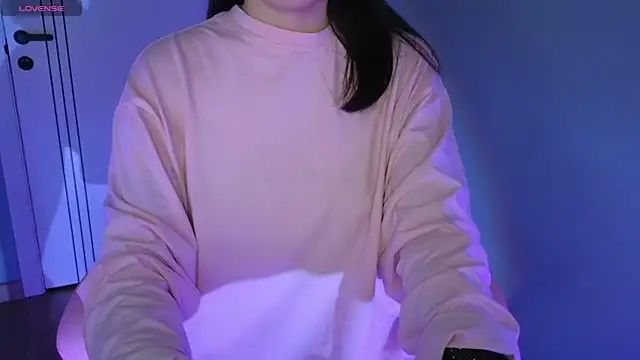 Snapshot of malady_ chatting on December 18, 2025, 4:22 pm malady online show from December 18, 2025, 4:22 pm