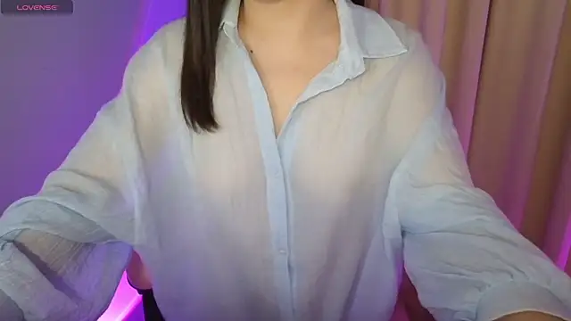 Snapshot of malady_ chatting on October 20, 2025, 4:07 pm malady online show from October 20, 2025, 4:07 pm