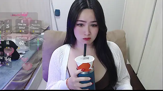 Eimile-Z online show from September 20, 2025, 5:40 pm