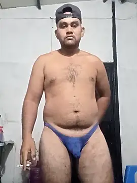 Snapshot of travieso2893 chatting on March 14, 2026, 3:01 am travieso2893 online show from March 14, 2026, 3:01 am